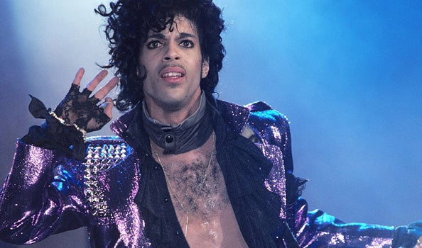 Remembering Prince's incredible 2007 Super Bowl halftime show 